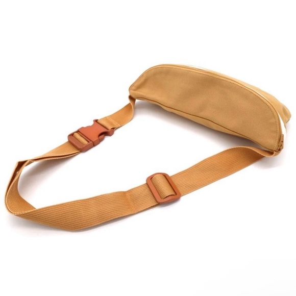 Fondation Louis Vuitton Bum Bag/ Waist Bag - Picture 7 of 8